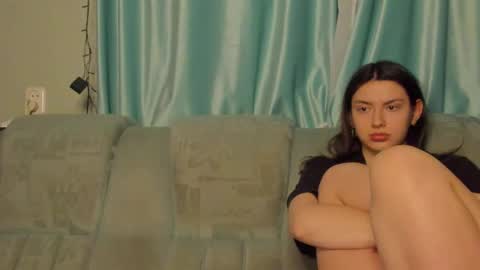 lizzi_muur online show from January 2025 06:41:02 PM