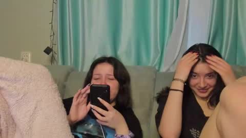 lizzi_muur online show from January 2025 01:47:01 PM