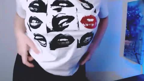 Lizzy3 online show from October 2025 10:22:01 PM