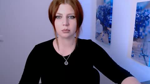 Lizzy3 online show from November 2025 11:43:02 AM