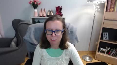 Lizzy online show from October 2025 04:51:02 AM