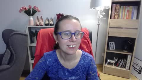 Lizzy online show from November 2025 05:39:02 AM