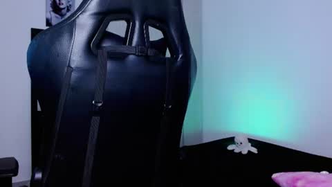 Snapshot of lliamm_2 chatting on June 2026 05:31:01 AM lliamm 2 online show from June 2026 05:31:01 AM