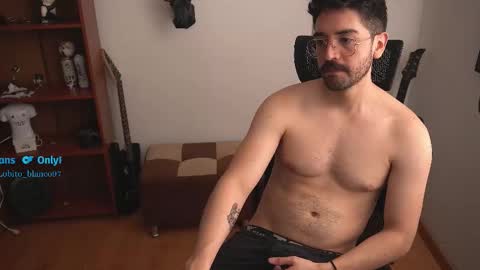 Snapshot of lobito_blanco97 chatting on October 2025 05:50:02 PM Lobito blanco Thefckingwolf main account online show from October 2025 05:50:02 PM