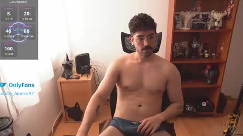 Snapshot of lobito_blanco97 chatting on February 2026 04:55:02 PM Lobito blanco Thefckingwolf main account online show from February 2026 04:55:02 PM