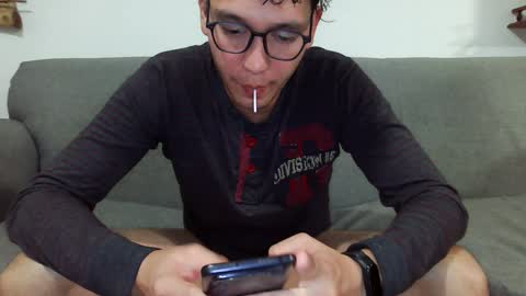 Snapshot of lobomx19 chatting on January 2025 03:14:01 AM Lobo online show from January 2025 03:14:01 AM