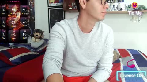 Snapshot of lobomx19 chatting on September 2025 04:07:02 PM Lobo online show from September 2025 04:07:02 PM