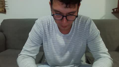 Snapshot of lobomx19 chatting on January 2026 03:32:01 AM Lobo online show from January 2026 03:32:01 AM