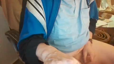 Snapshot of loewe39238 chatting on March 2026 06:09:02 AM loewe39238 online show from March 2026 06:09:02 AM