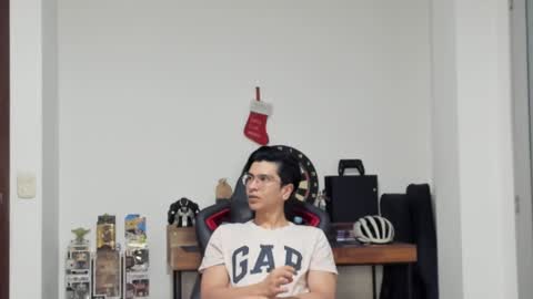 Logan online show from February 2025 08:33:02 AM