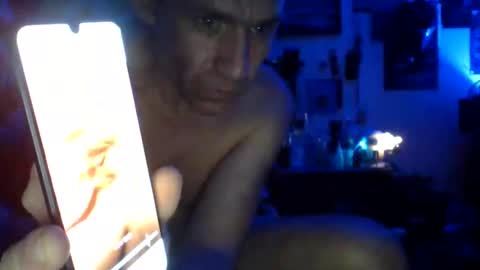 Snapshot of loganpax chatting on November 2025 06:05:01 AM loganpax online show from November 2025 06:05:01 AM