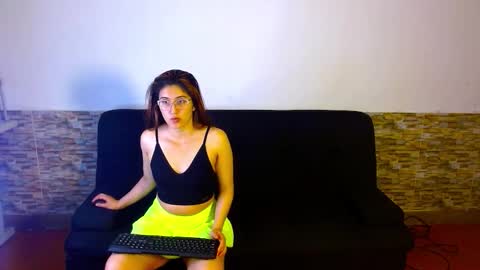 Lois online show from March 2026 12:38:01 AM