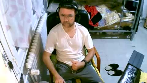 lokoum39 online show from December 2025 06:38:02 PM