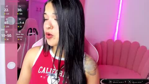 Snapshot of lola__26 chatting on May 2026 02:51:01 AM Lola online show from May 2026 02:51:01 AM