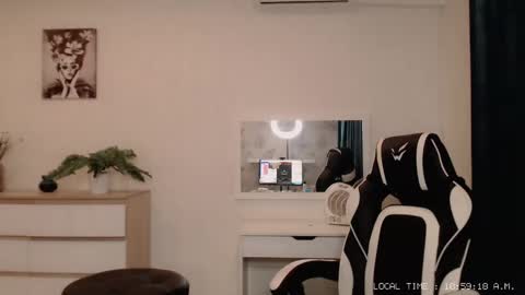Snapshot of lola_anderson chatting on December 2024 05:59:02 AM Lola online show from December 2024 05:59:02 AM