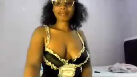 Snapshot of lola_coco chatting on July 2026 10:34:02 AM Lola Coco online show from July 2026 10:34:02 AM