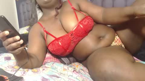 Snapshot of lola_honney chatting on November 2025 02:50:02 PM lola_honney online show from November 2025 02:50:02 PM