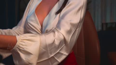 Snapshot of lola_jd chatting on December 2024 10:17:01 PM Lola online show from December 2024 10:17:01 PM