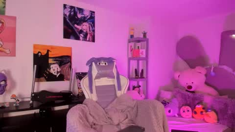 Lola Bunny online show from February 2026 05:28:02 AM