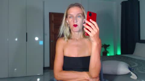 Lola online show from February 2026 12:53:02 PM