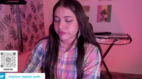 lolaasmith_21 online show from March 2025 04:07:01 AM
