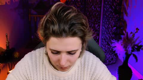 Snapshot of lolaasmus chatting on December 2024 02:02:01 PM I consider myself the god Loki but life just calls me LOL online show from December 2024 02:02:01 PM
