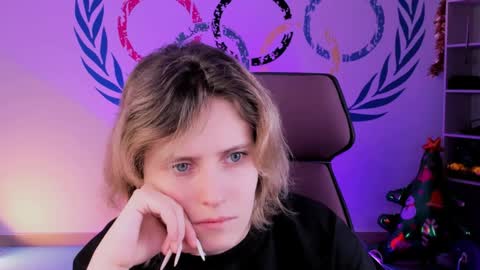 Snapshot of lolaasmus chatting on December 2024 05:02:01 AM I consider myself the god Loki but life just calls me LOL online show from December 2024 05:02:01 AM