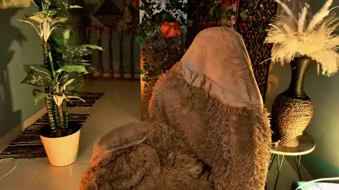 Snapshot of lolaasmus chatting on March 2026 04:50:02 PM I consider myself the god Loki but life just calls me LOL online show from March 2026 04:50:02 PM