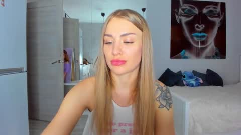 lolabani675452 online show from October 2025 10:04:01 AM