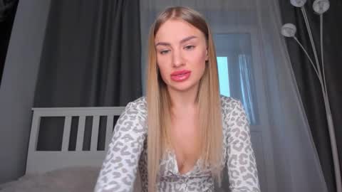 lolabani675452 online show from December 2025 07:46:02 AM