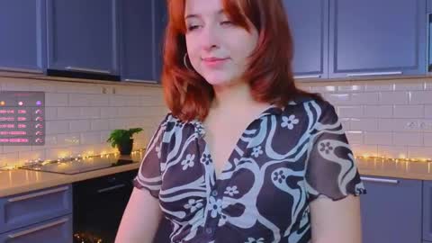 Snapshot of lolacrazy_ chatting on February 2026 04:19:02 PM Lola online show from February 2026 04:19:02 PM