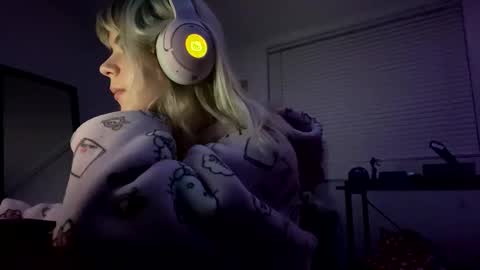 Snapshot of lolalixx6969 chatting on March 2025 01:38:02 PM Lola Lixx online show from March 2025 01:38:02 PM