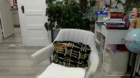 Snapshot of lolalustful chatting on January 2026 09:51:02 PM Lola Lustful online show from January 2026 09:51:02 PM