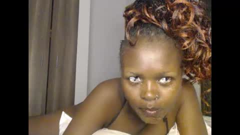 Snapshot of lolamia7 chatting on February 2025 01:50:02 PM lolamia7 online show from February 2025 01:50:02 PM