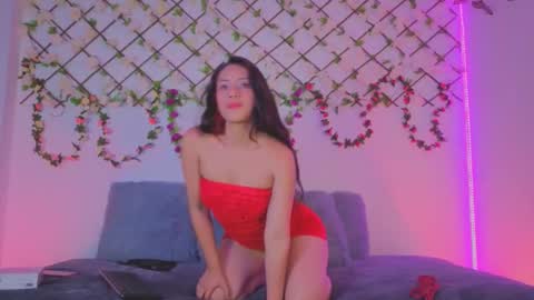  Lola  online show from November 2025 09:13:01 PM