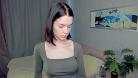 Snapshot of lolasoltren chatting on December 2025 09:27:01 AM Tsarina online show from December 2025 09:27:01 AM