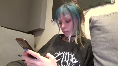 Snapshot of loleeta69 chatting on December 2024 03:58:02 AM loleeta69 online show from December 2024 03:58:02 AM