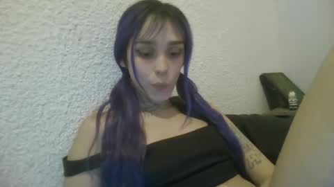 Snapshot of loleeta69 chatting on October 2025 04:11:01 AM loleeta69 online show from October 2025 04:11:01 AM