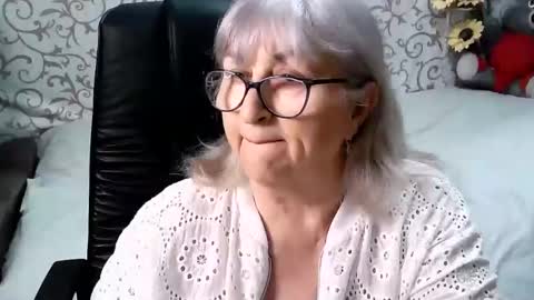 LolkaAlyss online show from February 2025 08:20:02 PM