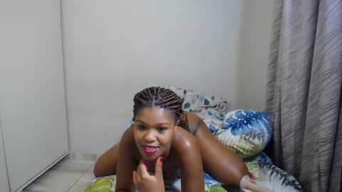 lolly_96 online show from October 2025 03:15:02 AM