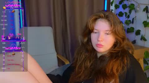 Snapshot of lolly_pump chatting on September 2025 07:24:02 AM Mona online show from September 2025 07:24:02 AM