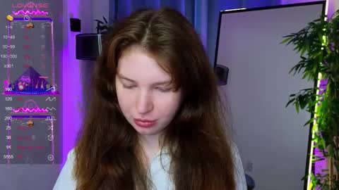 Snapshot of lolly_pump chatting on October 2025 02:26:02 PM Mona online show from October 2025 02:26:02 PM