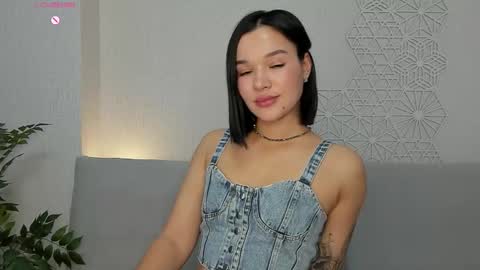 lolly_turner online show from November 2025 02:43:01 AM