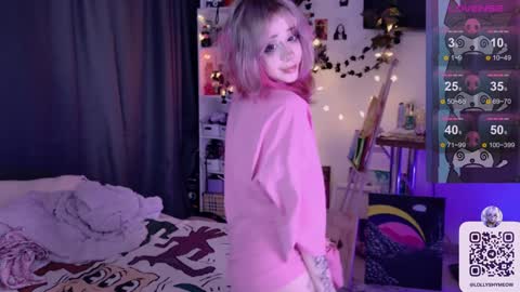 Lolly   online show from December 2024 11:21:01 PM