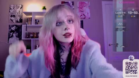 Lolly   online show from February 2025 12:09:01 AM