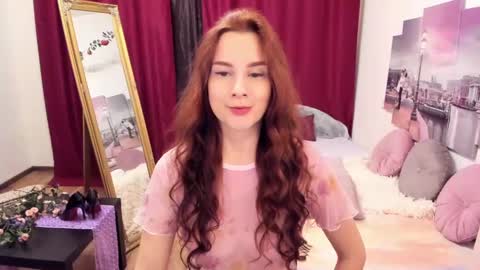 LoloMercier online show from March 2025 09:53:01 PM