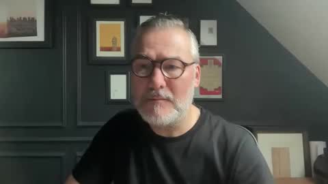 EnglishBear online show from December 2025 09:13:02 AM