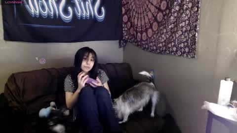 londonray online show from April 2026 07:41:01 PM