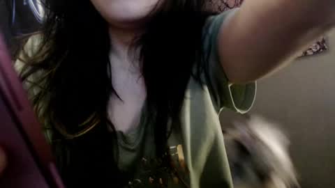 Snapshot of londonray chatting on May 2026 12:49:01 AM londonray online show from May 2026 12:49:01 AM