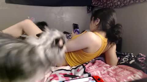 Snapshot of londonray chatting on May 2026 11:25:02 PM londonray online show from May 2026 11:25:02 PM